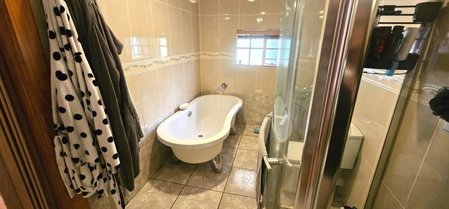 4 Bedroom Property for Sale in Cashan North West
